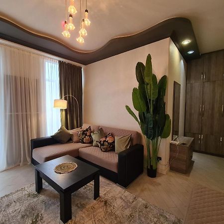 Apartamento Sunpartment Batumi Exterior foto